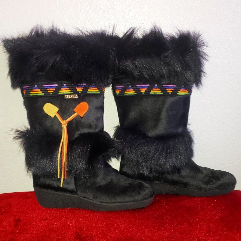 Vintage Tecnica Scandia Black Fur Winter Après-ski Boots with Suede Tassels
